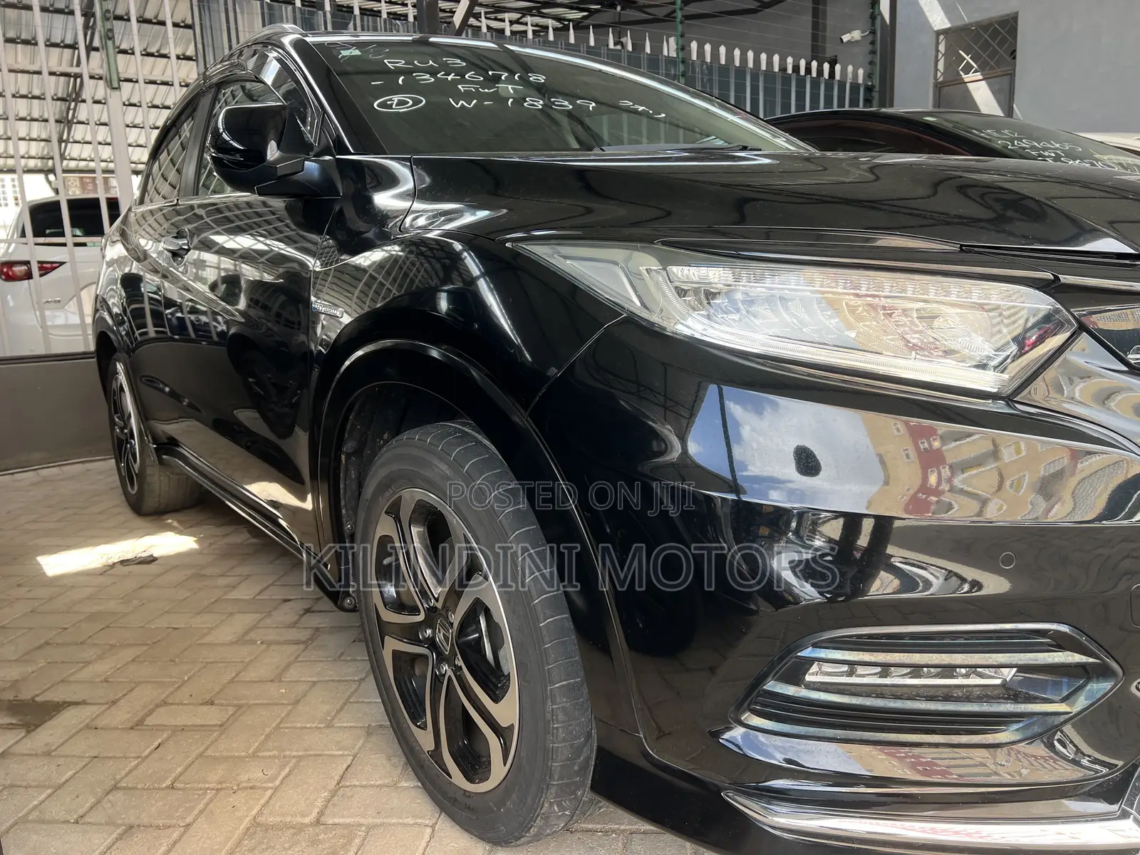 Honda Vezel 2019 Black