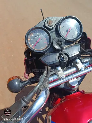 Bajaj Boxer 2025 Red
