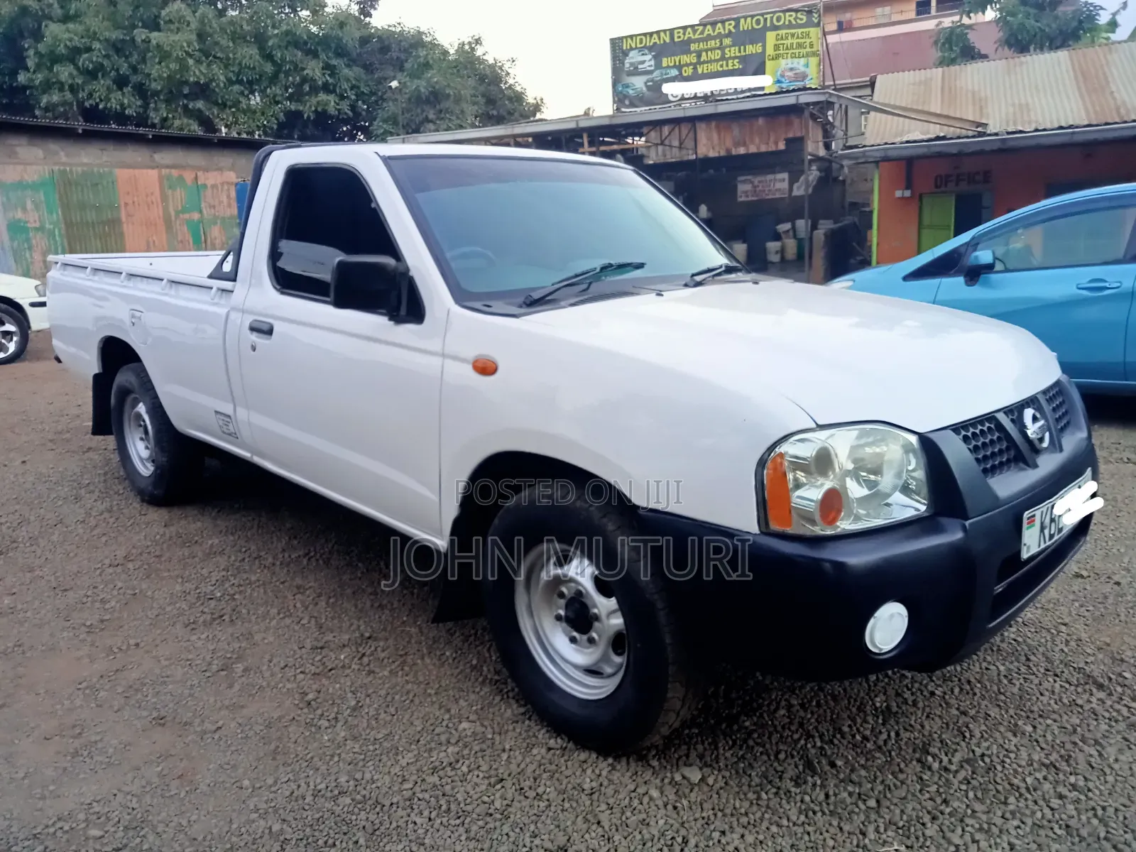 Nissan Hardbody 2003 White