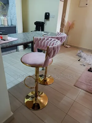 Modern Adjustable Bar Stools for Any Space