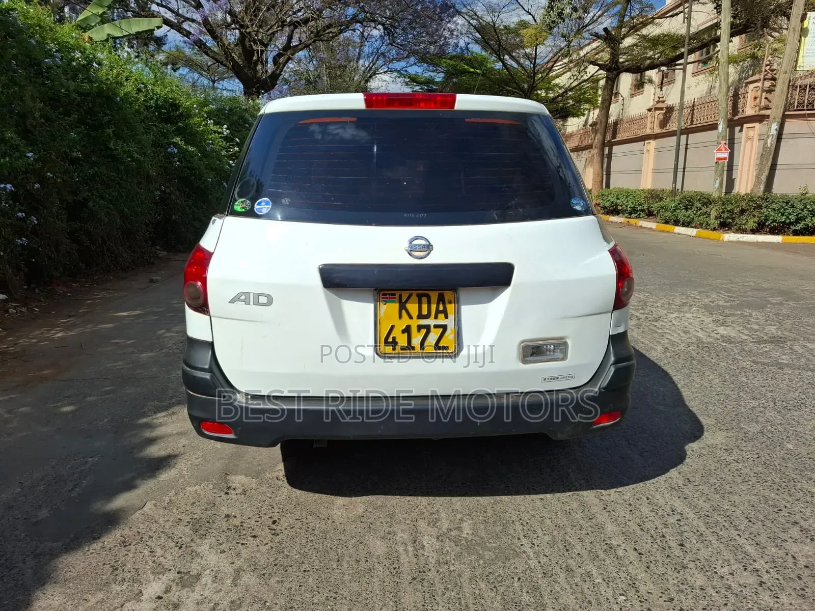 Nissan Advan 2013 White
