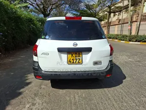 Nissan Advan 2013 White