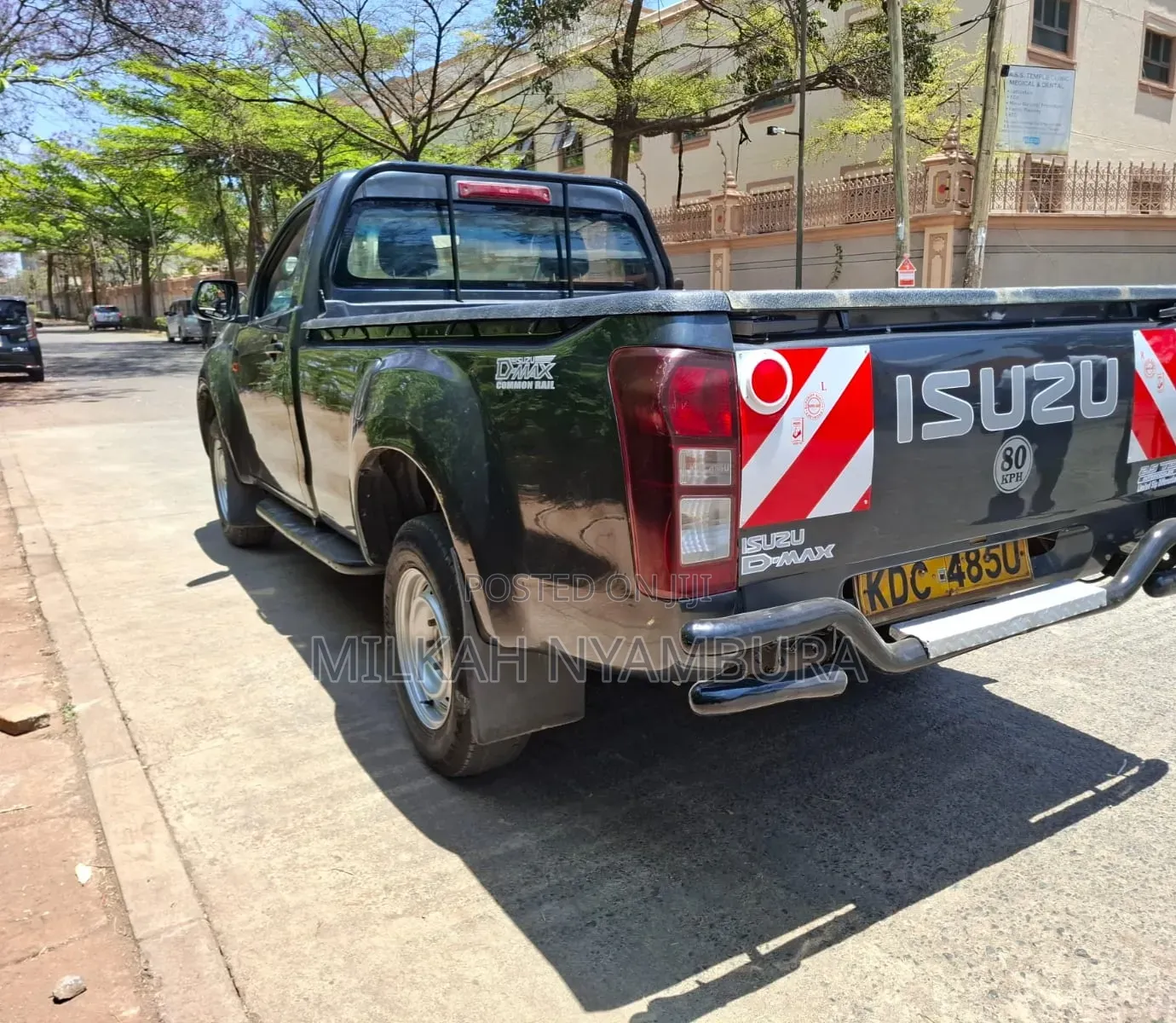 Isuzu D-MAX 2021 Gray