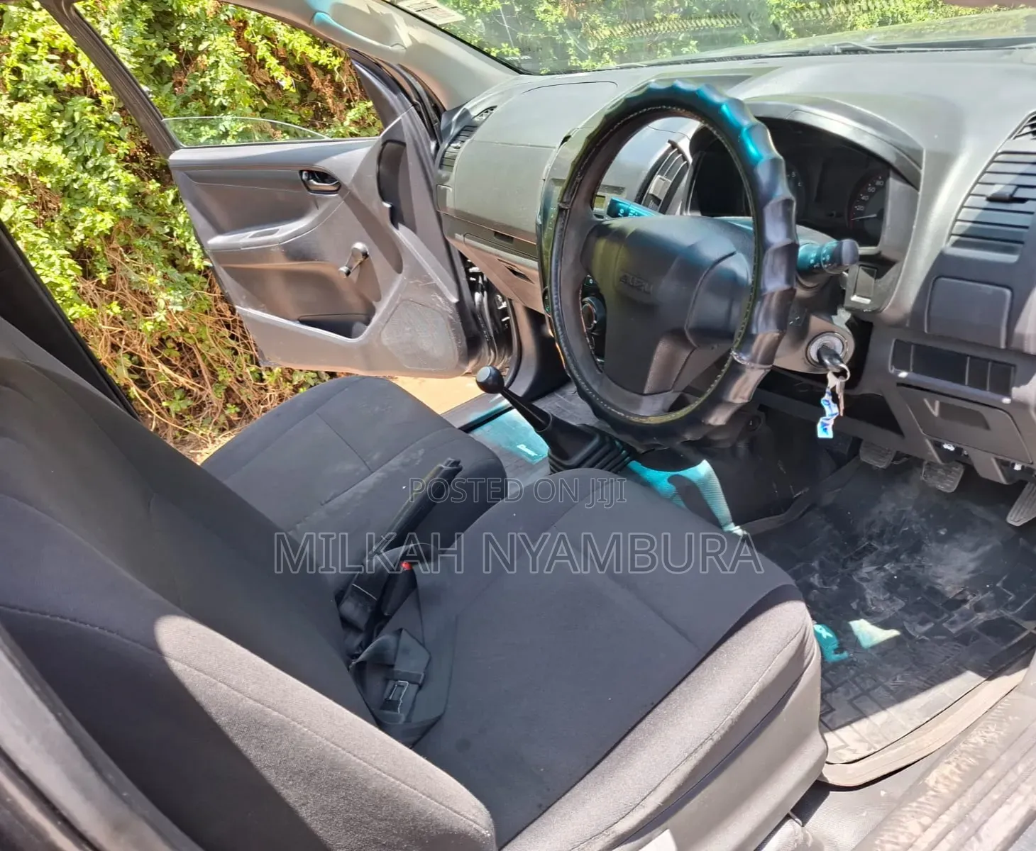Isuzu D-MAX 2021 Gray