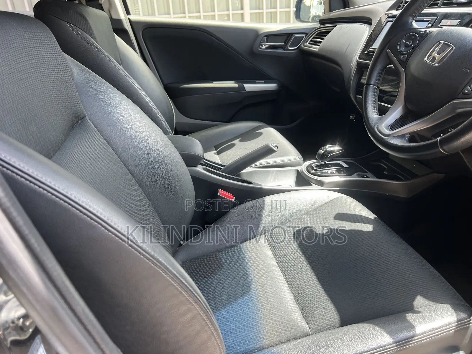 Honda Grace 2019 Black