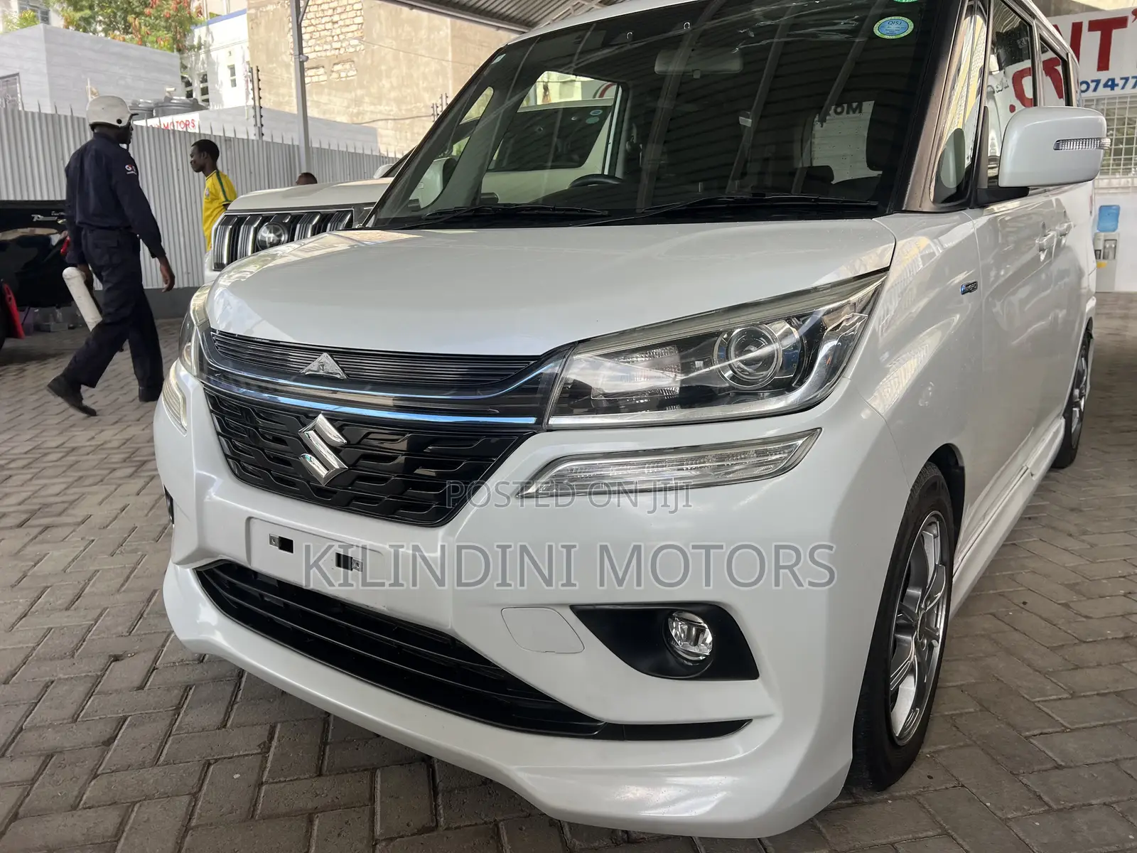 Suzuki Solio 2019 White