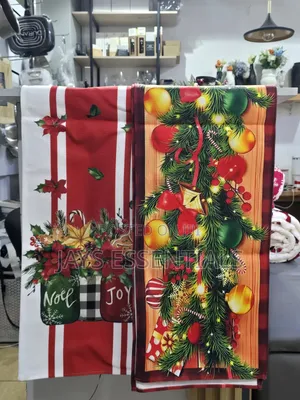 Decorative Christmas Table Runners