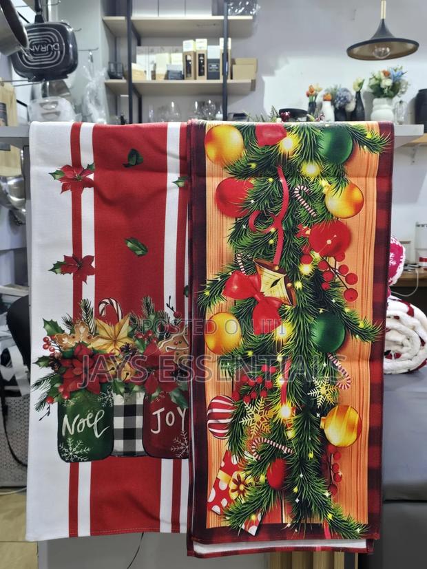 Decorative Christmas Table Runners - thumbnail 3