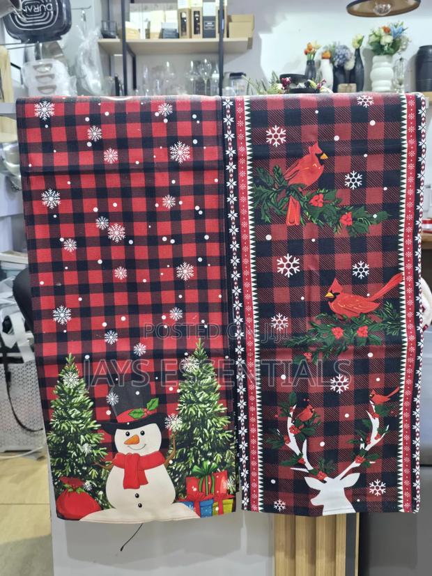 Decorative Christmas Table Runners - thumbnail 4