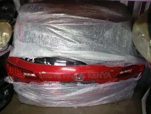 Honda Vezel 2018 Boot