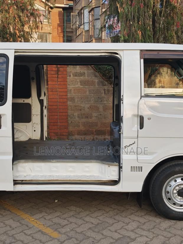 Mazda Bongo 2014 White - thumbnail 7
