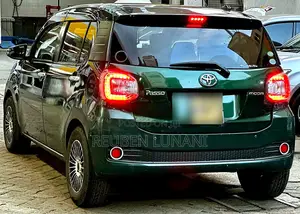 Toyota Passo 2016 Green