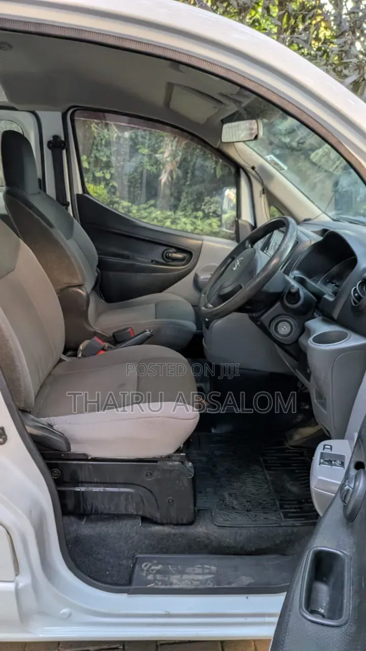Nissan NP200 2014 White