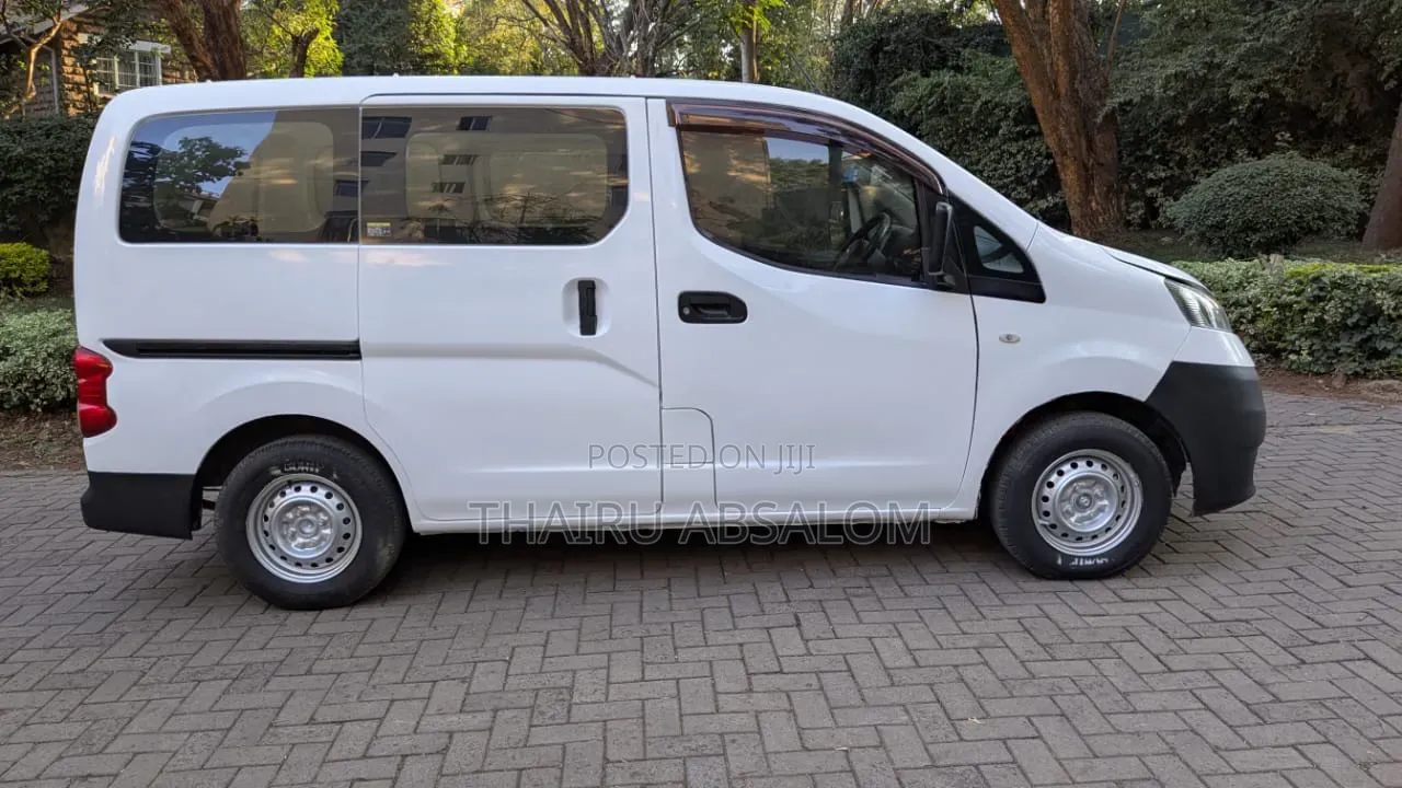 Nissan NP200 2014 White