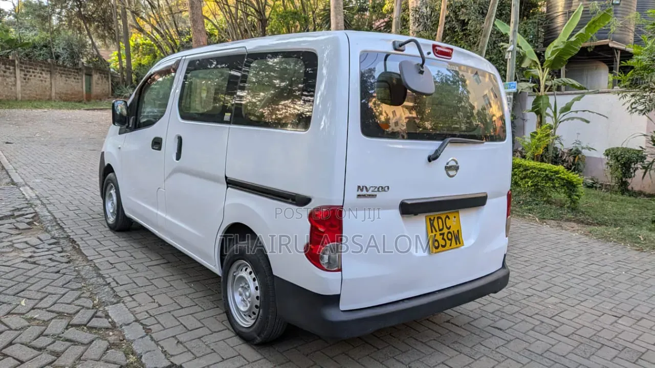 Nissan NP200 2014 White