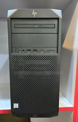 Desktop Computer HP Z2 G4 Tower 16GB Intel Core i7 SSD 256GB