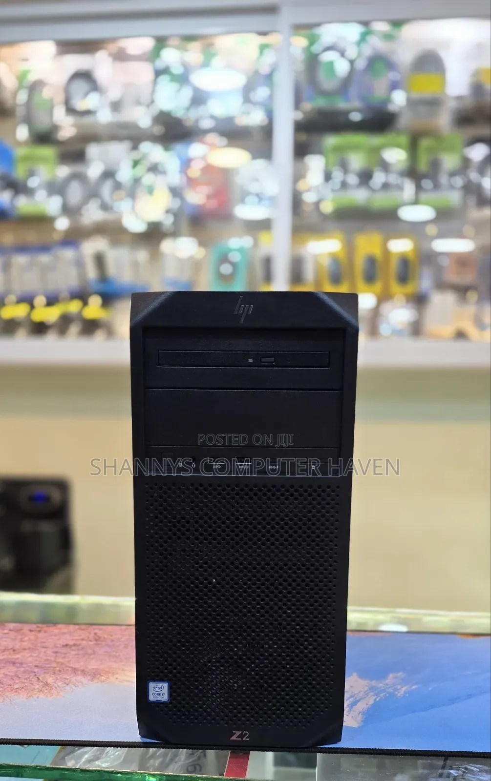 Desktop Computer HP Z2 G4 Tower 16GB Intel Core i7 SSD 256GB