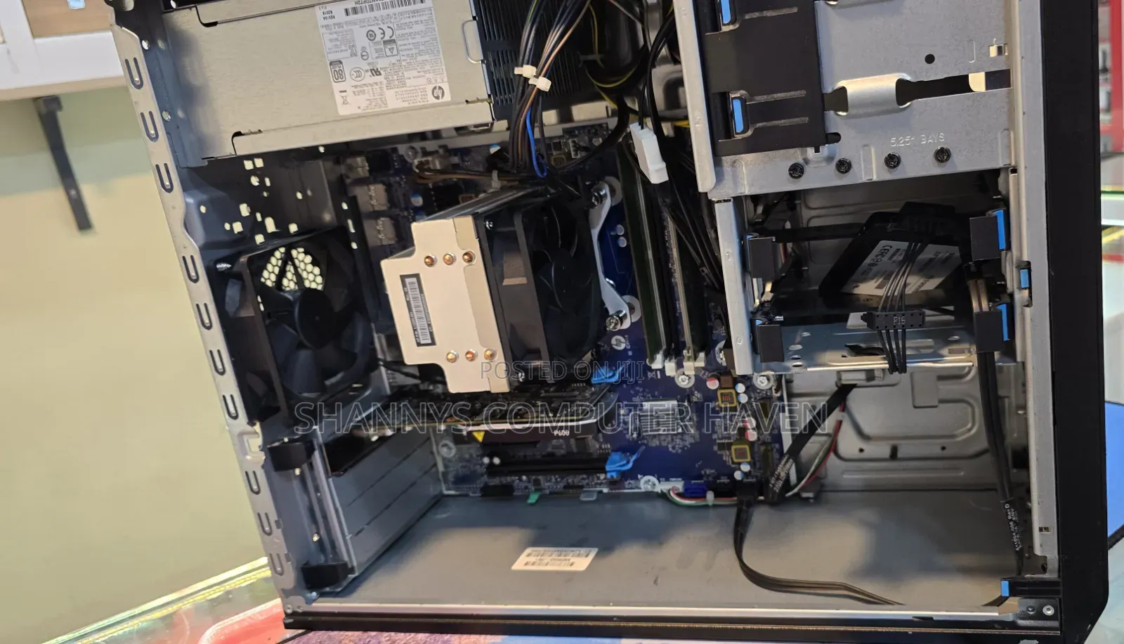Desktop Computer HP Z2 G4 Tower 16GB Intel Core i7 SSD 256GB