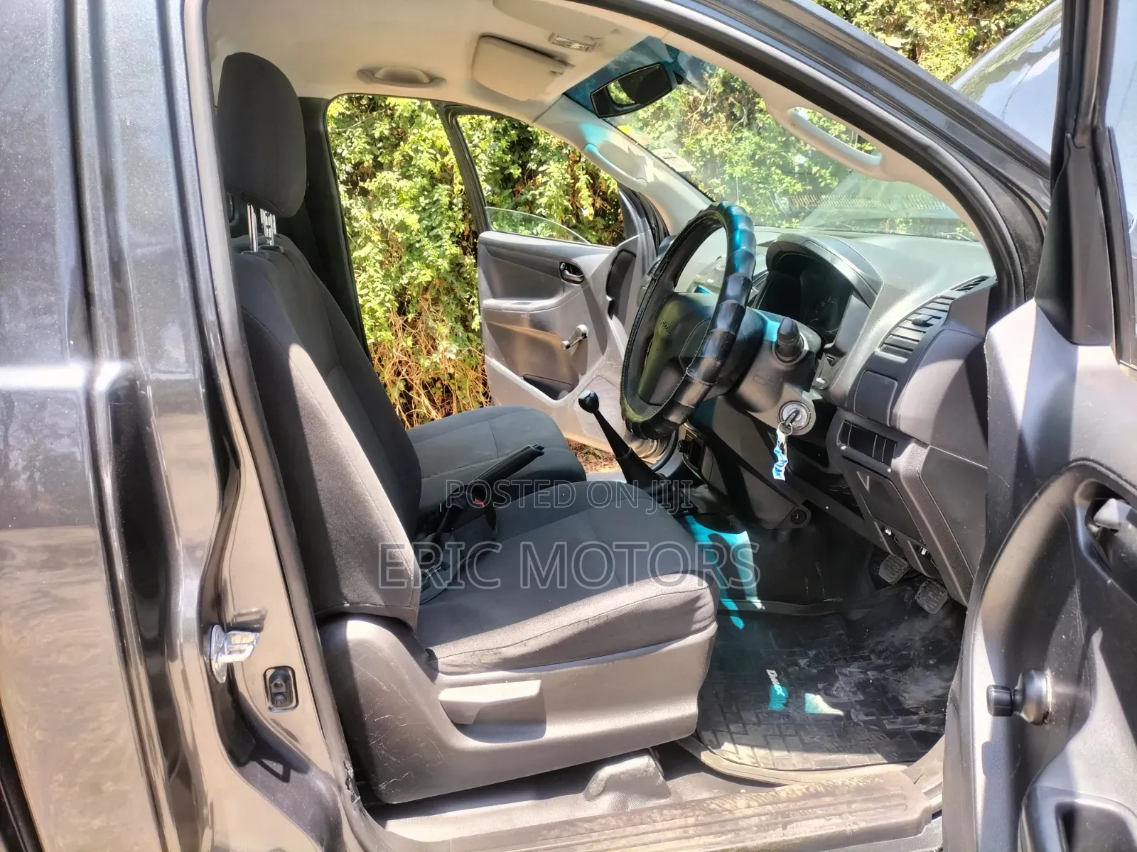 Isuzu D-MAX 2021 Black