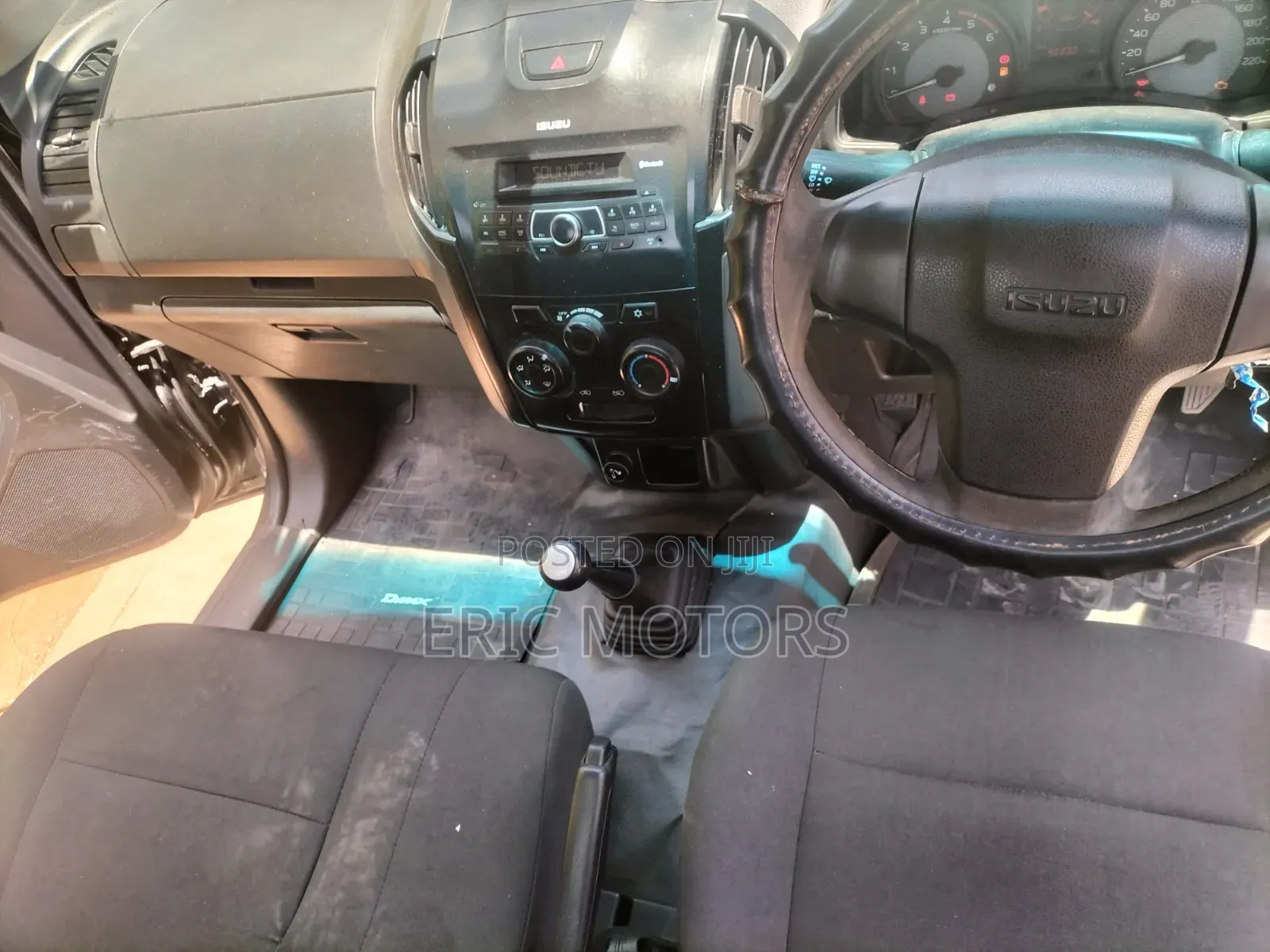 Isuzu D-MAX 2021 Black