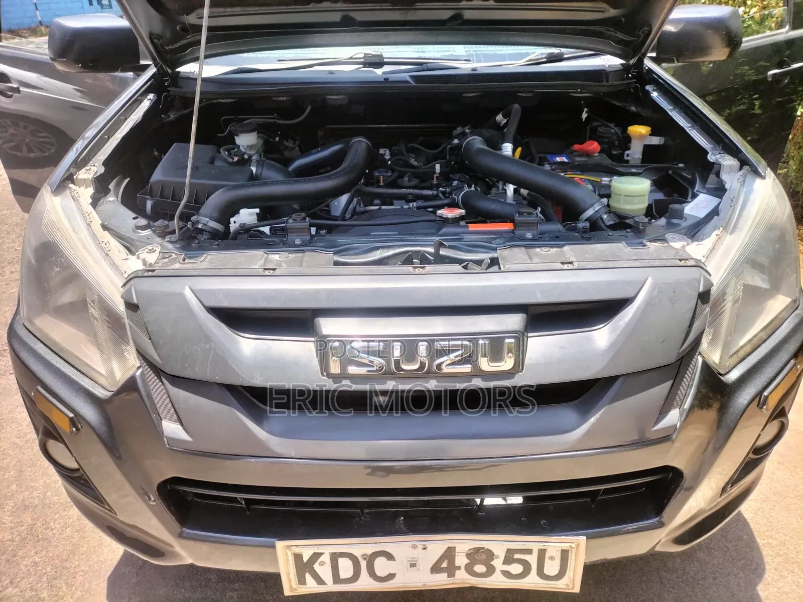 Isuzu D-MAX 2021 Black