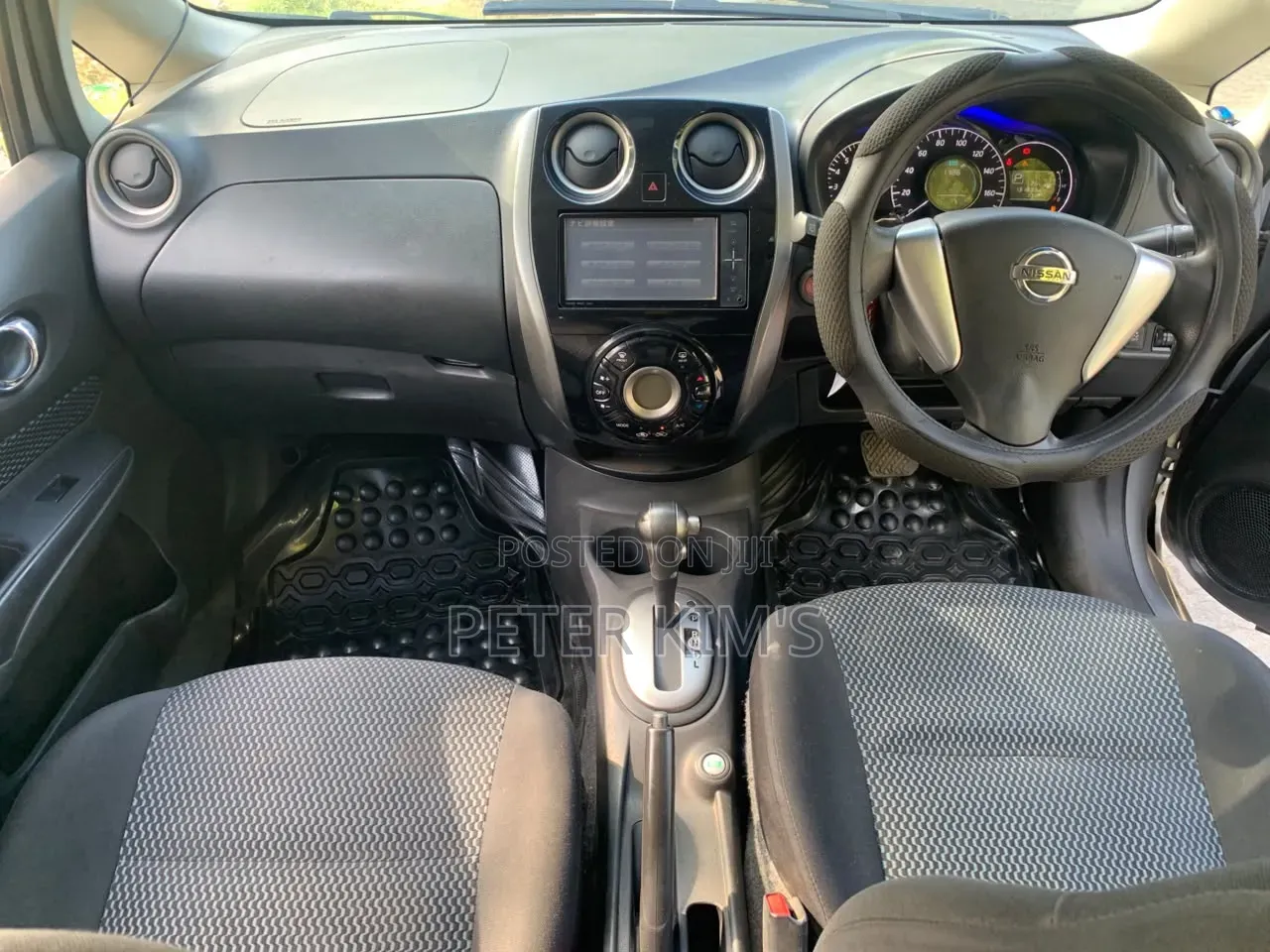 Nissan Note 2016 Silver