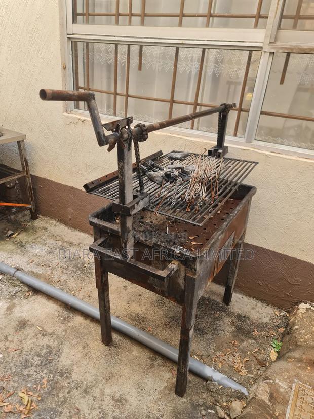 Charcoal Grill - thumbnail 3