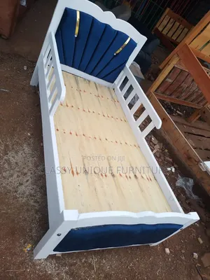 4x6 Blue Upholstered Bed