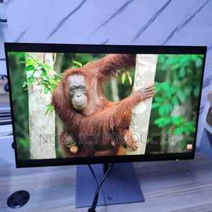 HP Z24u G3 24′′ WUXGA IPS USB-C Monitor, 5ms GtG Refresh Rate,
