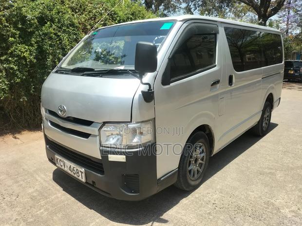 Toyota HiAce 2012 Silver - thumbnail 3