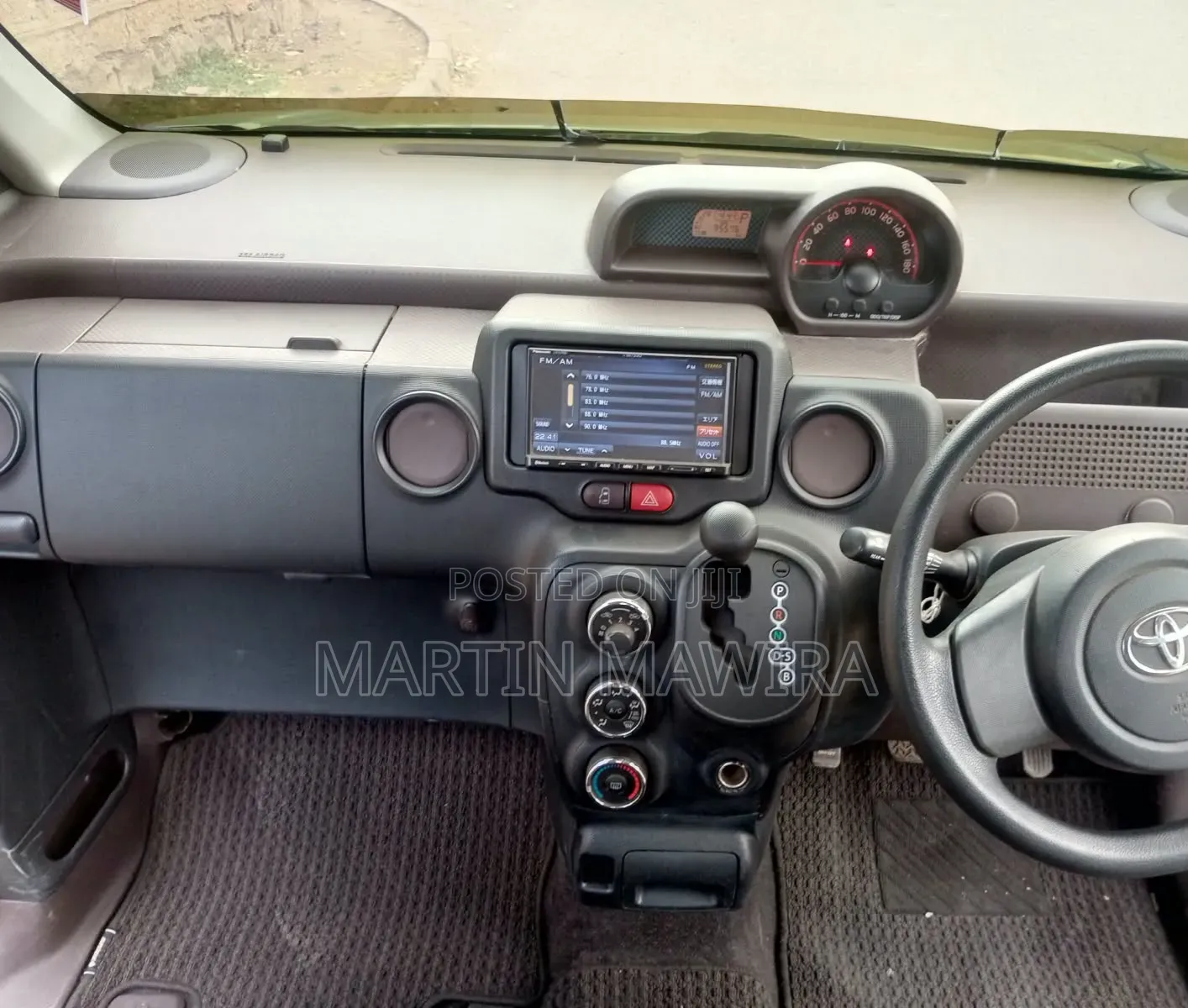 Toyota Spade 2015 Blue