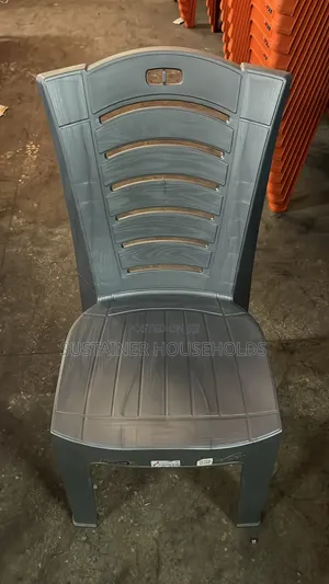 Hallway Plastic Chairs