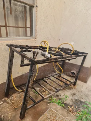 Cooker With 3 Burner High Pressure Gas With Hose and Regulator