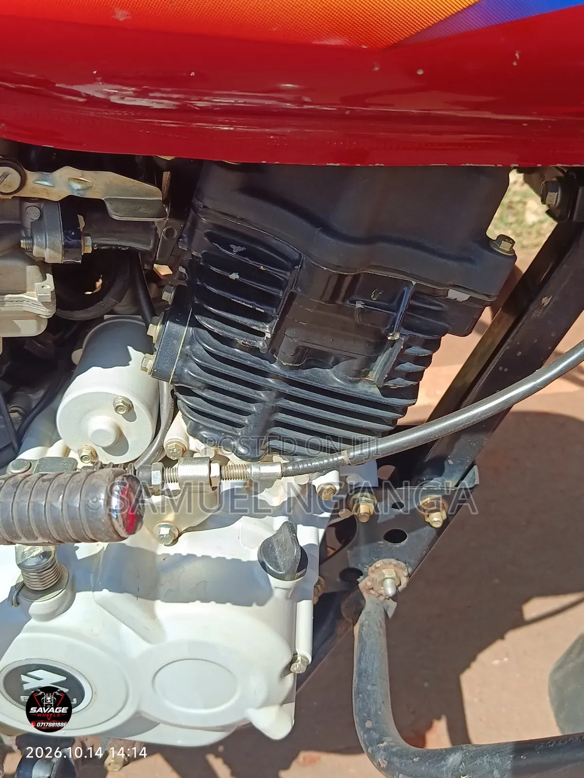 Bajaj Boxer 2025 Red