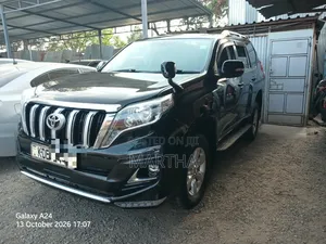 Toyota Land Cruiser 2014 Black