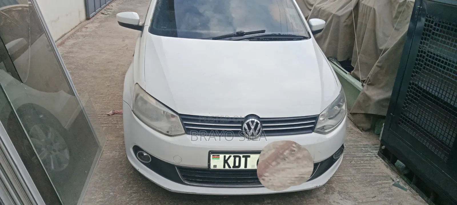 Volkswagen Polo 2014 White