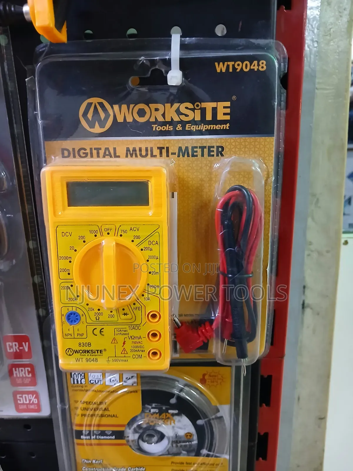Worksite WT9048 (DT830B-style) Digital Multimeter