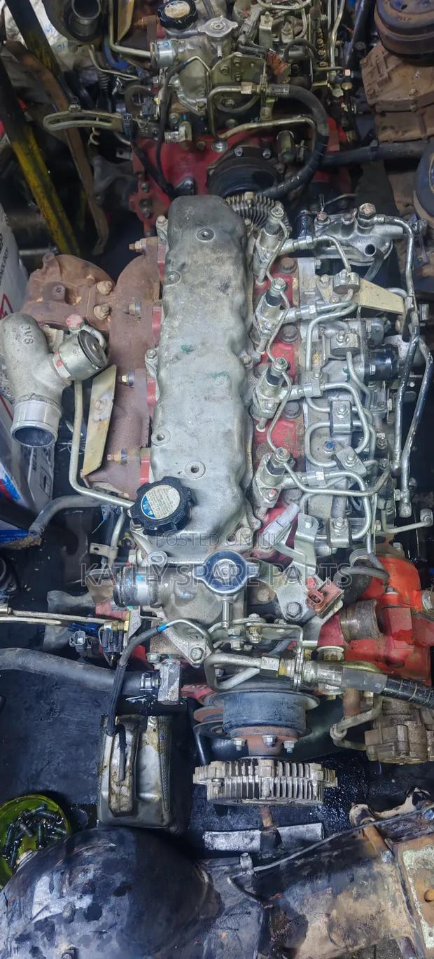 Engine Hino 300
