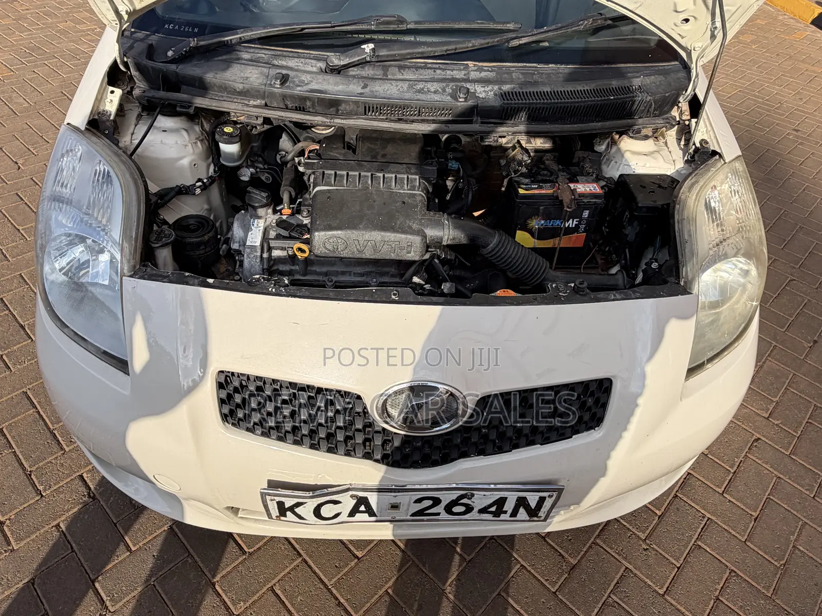Toyota Vitz 2007 White