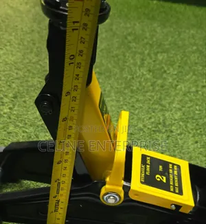 Portable 2-Tonne Automotive Lifting Jack