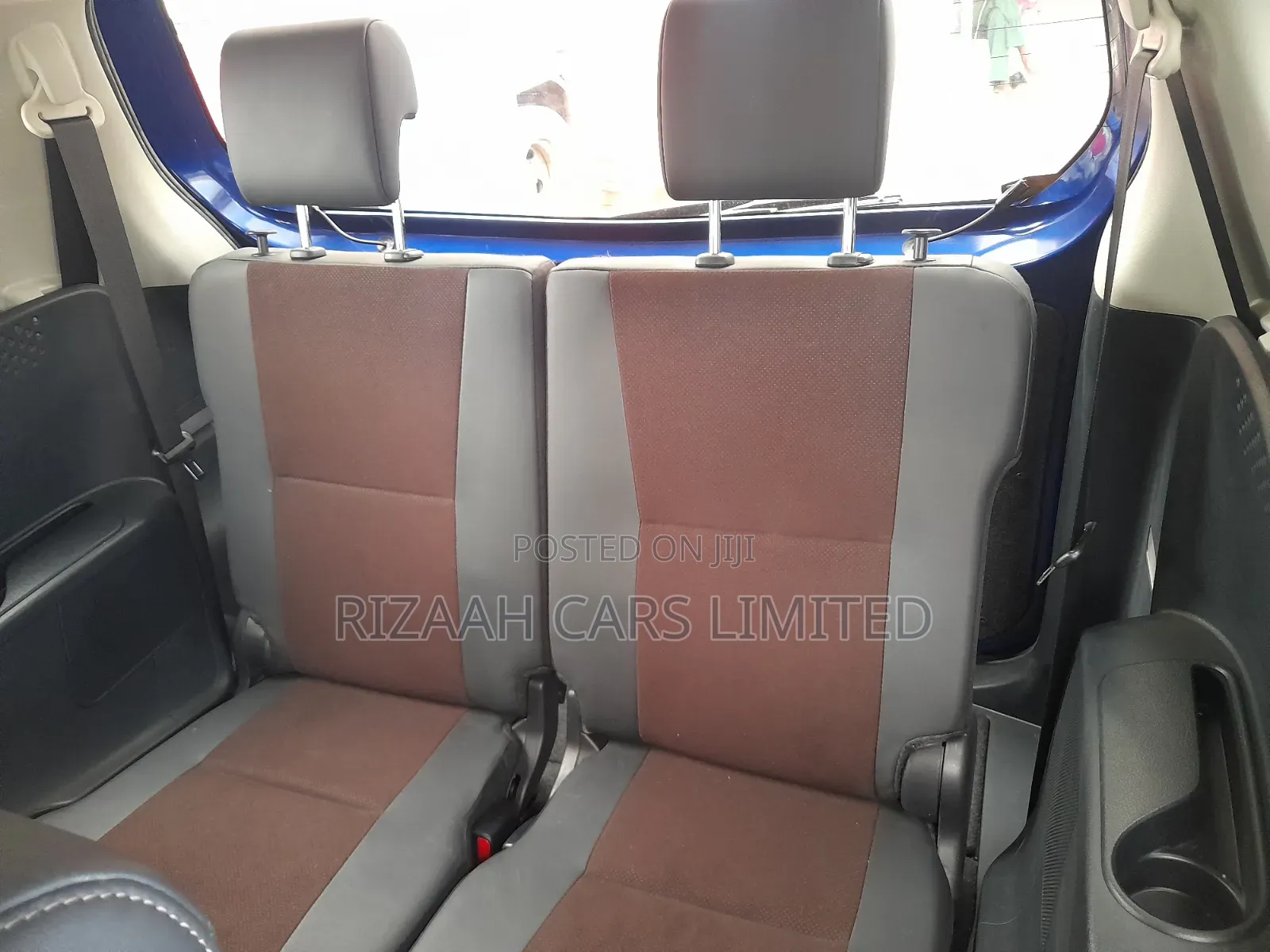 Toyota Sienta 2021 Blue