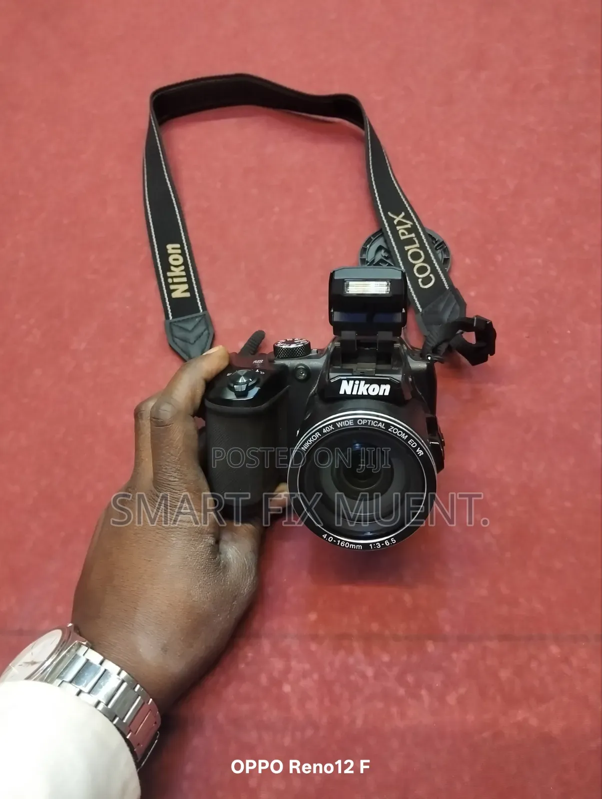 Nikon B500