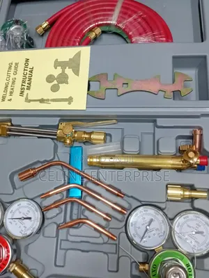 Oxy-Acetylene Welding Toolkit With Regulators and HosesGas Welding