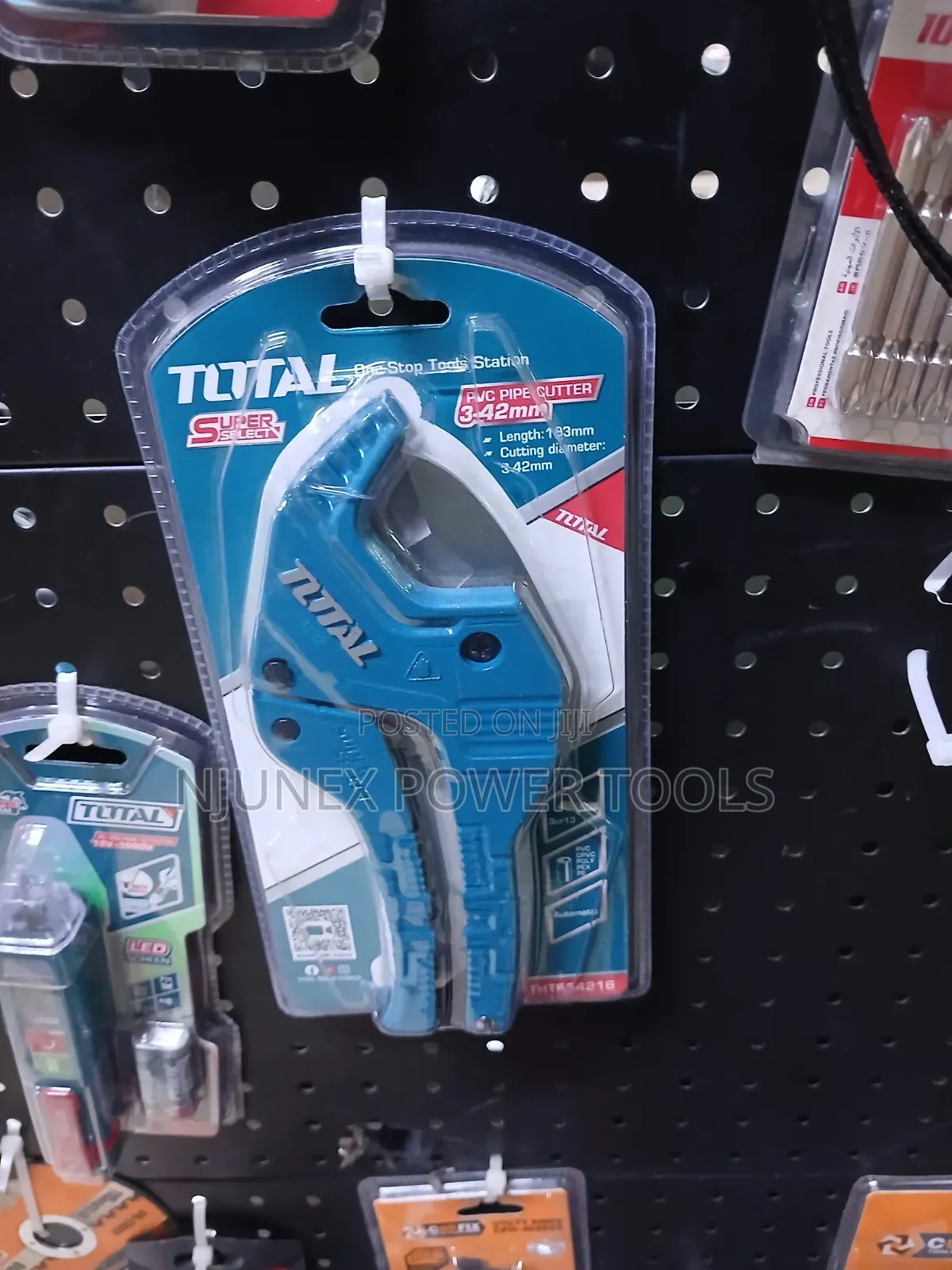 Total Tht534216 PVC Pipe Cutter