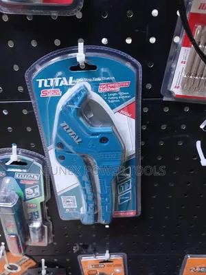 Total Tht534216 PVC Pipe Cutter