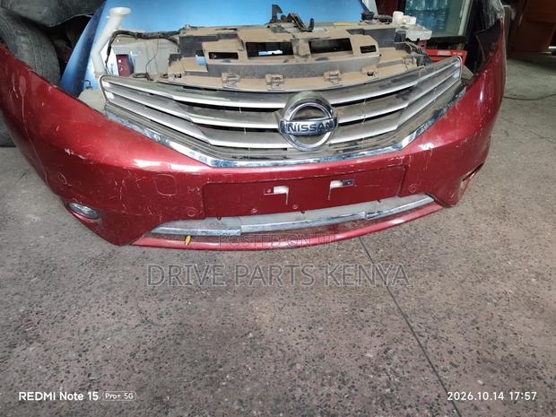 Nissan Note 2013 Nosecut - main view