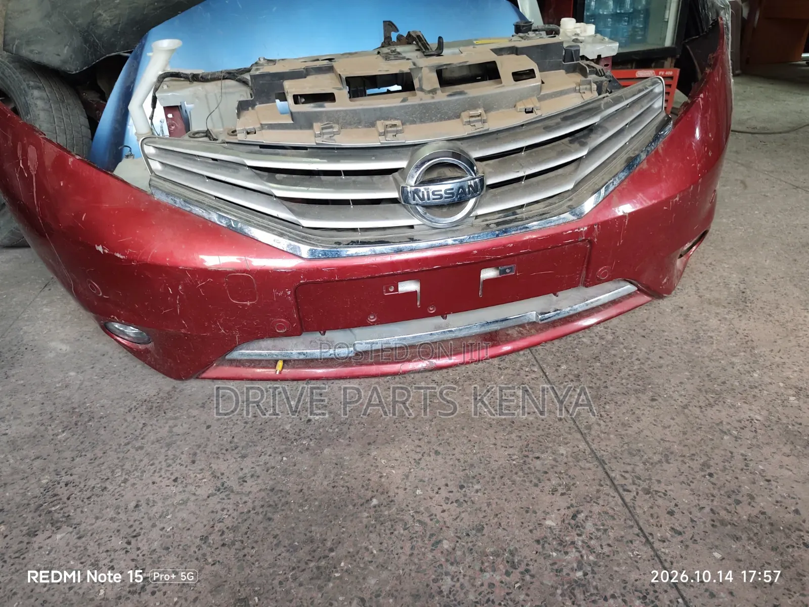 Nissan Note 2013 Nosecut