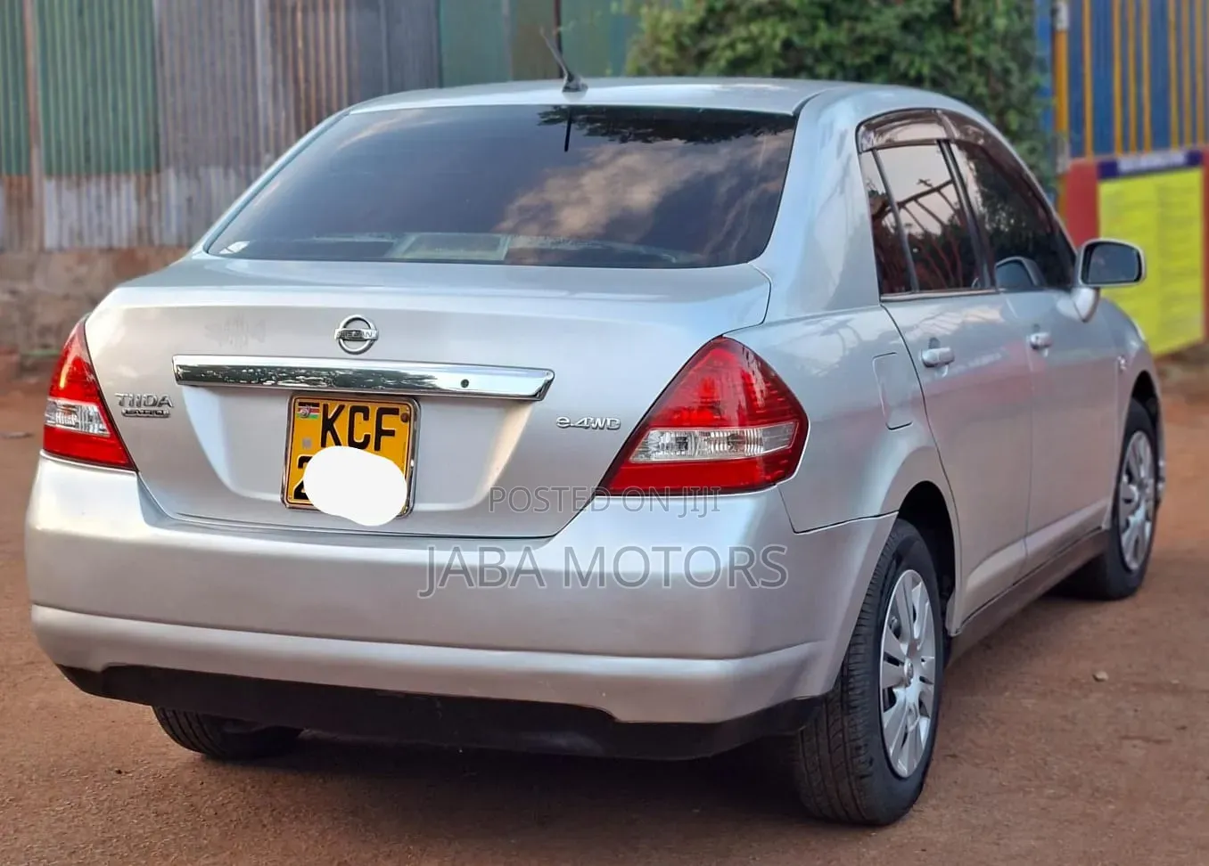 Nissan Tiida 2008 Silver