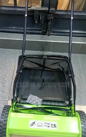 Eco-Friendly Push Lawn Mower for Residential Lawns