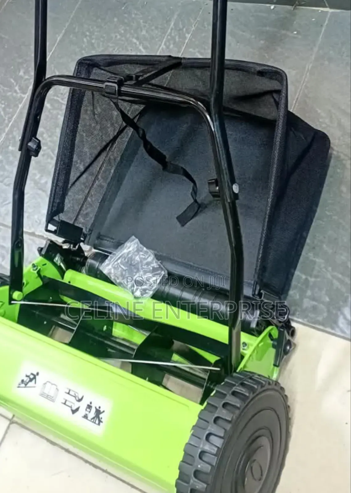 Manual Cylinder Lawn Mower – 16-Inch Cutting Width